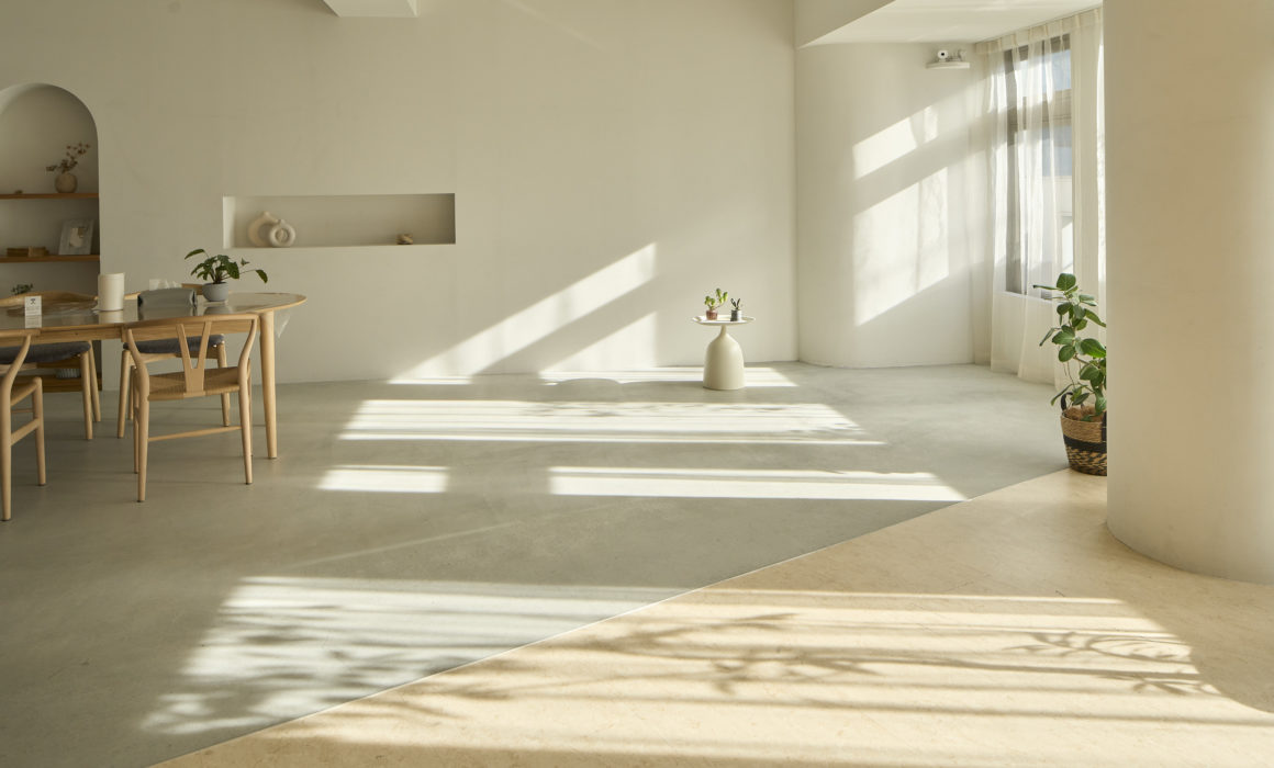 自然光　ハウススタジオ　Beige/R STUDiO　光の入り方　美しい光　撮影スタジオ　目黒　自然光撮影